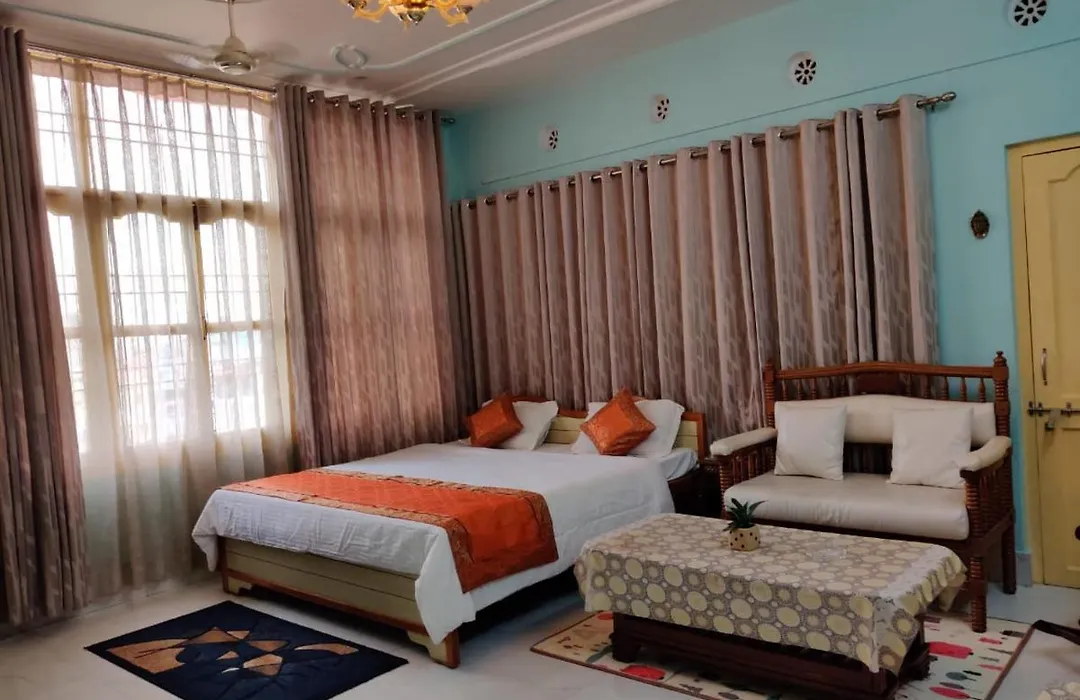 Shiva Ganges View Guest House-1
